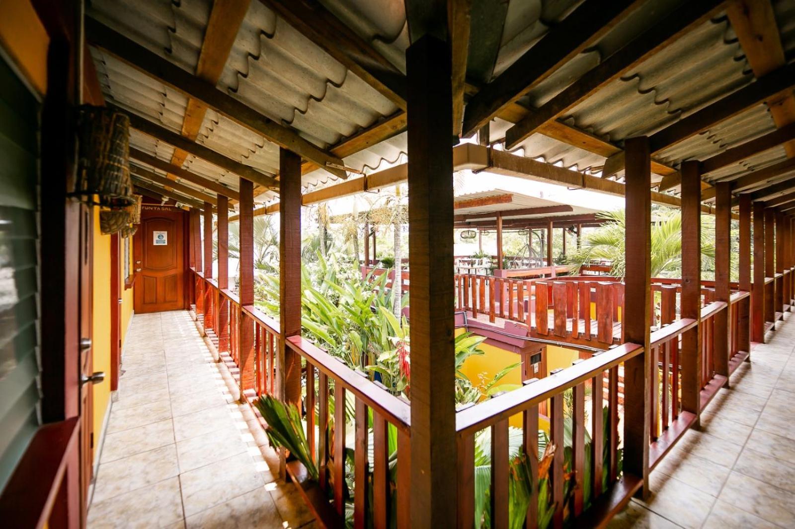 Hotel Bahia Тела Экстерьер фото