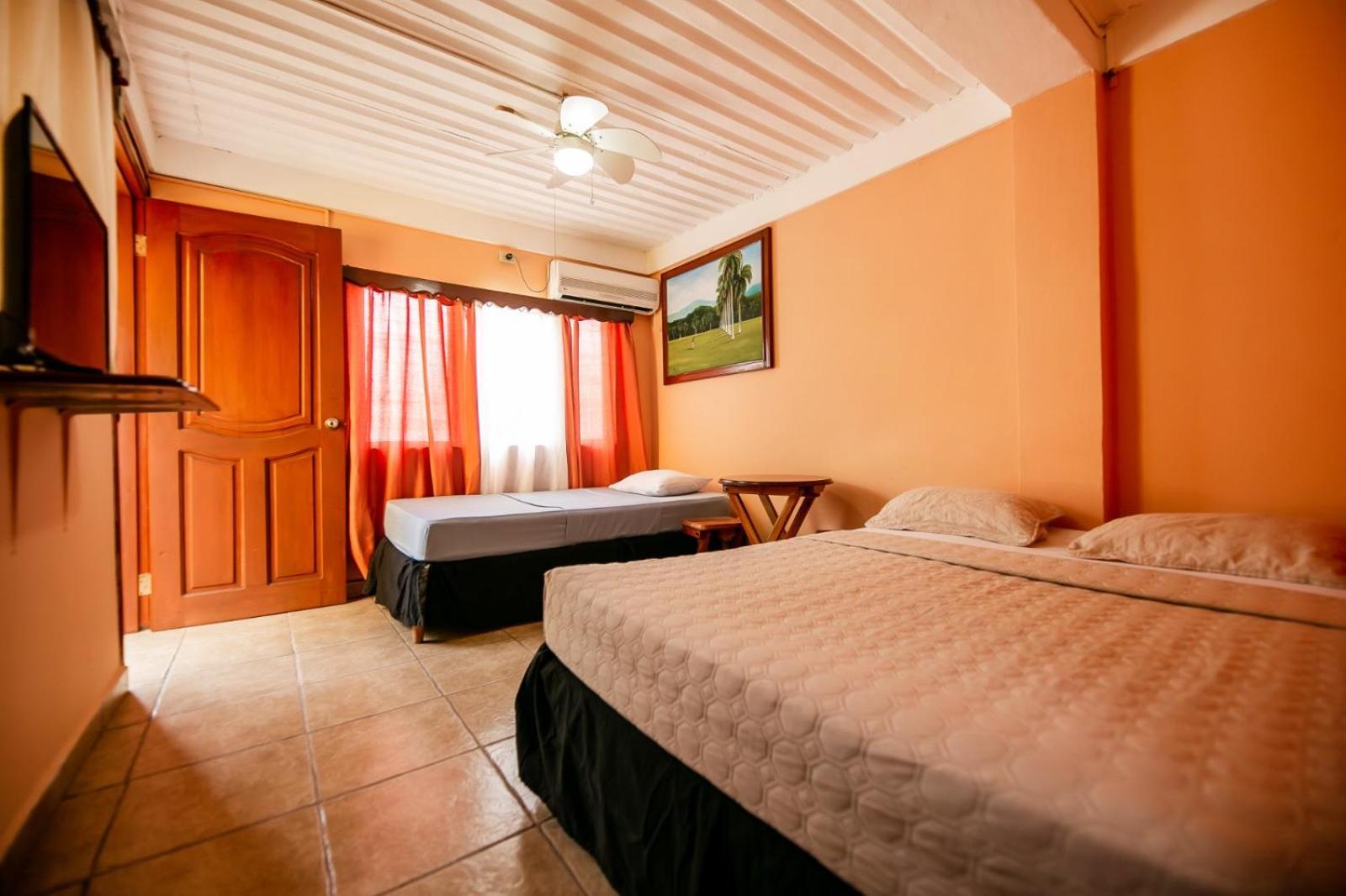 Hotel Bahia Тела Экстерьер фото